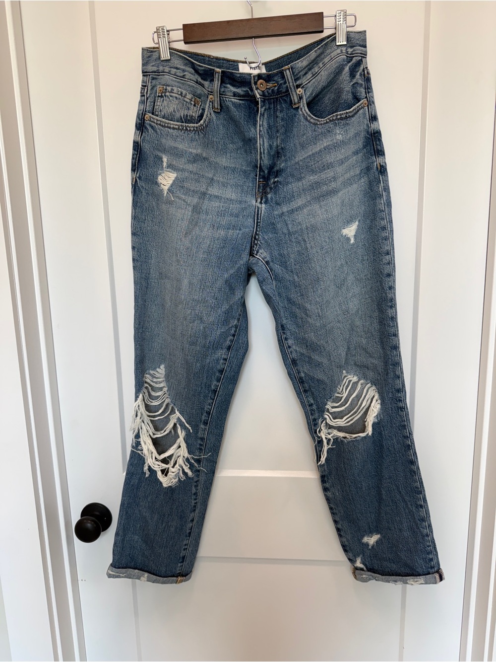 pistola Distressed Boyfriend Jeans in Medium Blue